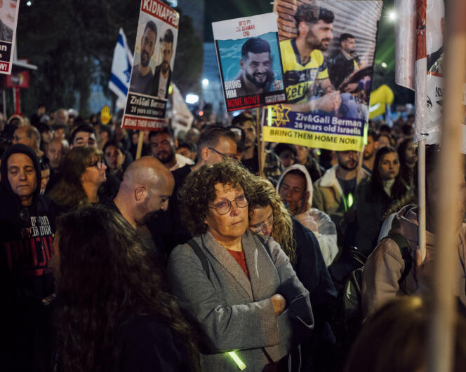 Rally to call for the negotiation of an agreement with Hamas and the release of hostages held in the Gaza Strip, in Jerusalem on April 7, 2024.