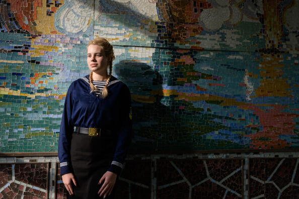 Ukraine. Odessa. 1 mars 2024. Anna, 19 ans, cadette de l’académie Maritime d’Odessa a du fuir Marioupol durant l’invasion russe.