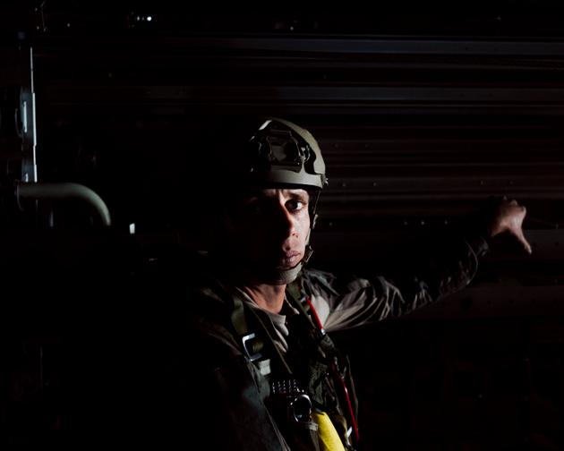 A French soldier from the Franco-German Rhine/Rhein transport squadron, after the airdrop operation to deliver aid to the Gaza Strip, April 9, 2024.