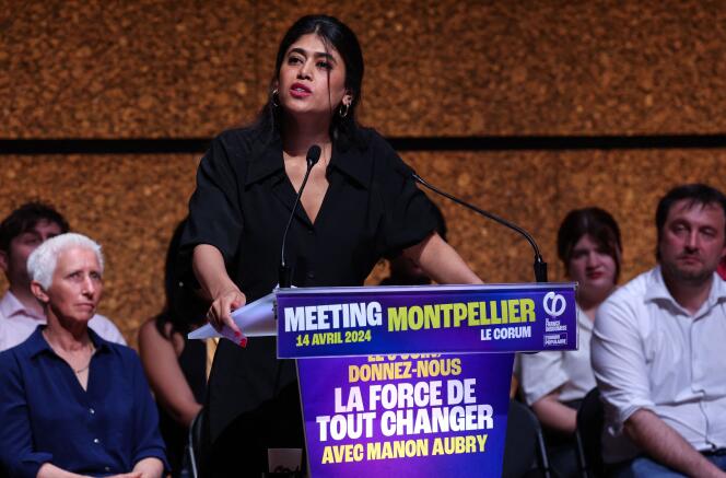 2024 年 4 月 14 日，在蒙彼利埃举行的一次会议上，法国 insoumise 名单上的欧洲选举候选人里玛·哈桑 (Rima Hassan)。 