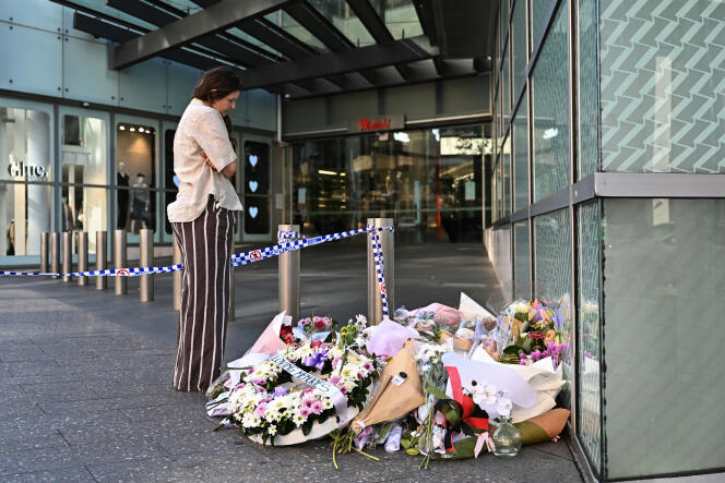 L'attaque à l'arme blanche qui a fait six morts a eu lieu samedi 13 avril dans un centre commercial très fréquenté de Sydney.