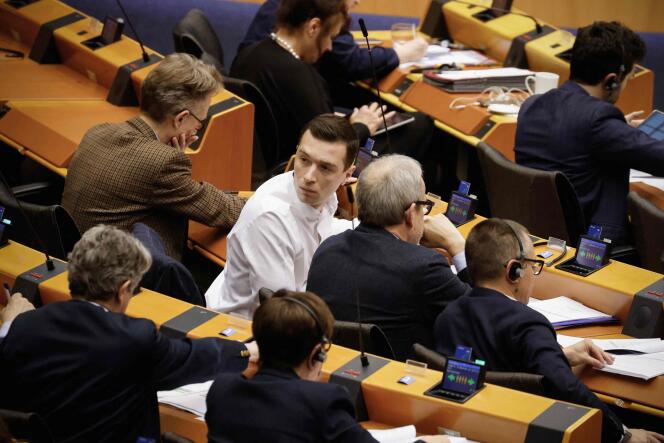 Jordan Bardella au Parlement européen lors d’une session plénière, à Bruxelles, le 11 avril 2024.