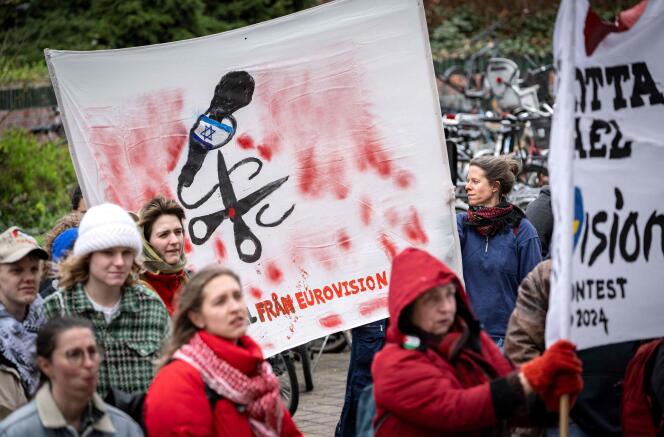 2024 年 4 月 10 日，瑞典马尔默市政厅前举行示威活动，当时市议会正在审查公民提出的阻止以色列参加欧洲歌唱大赛的提案。 