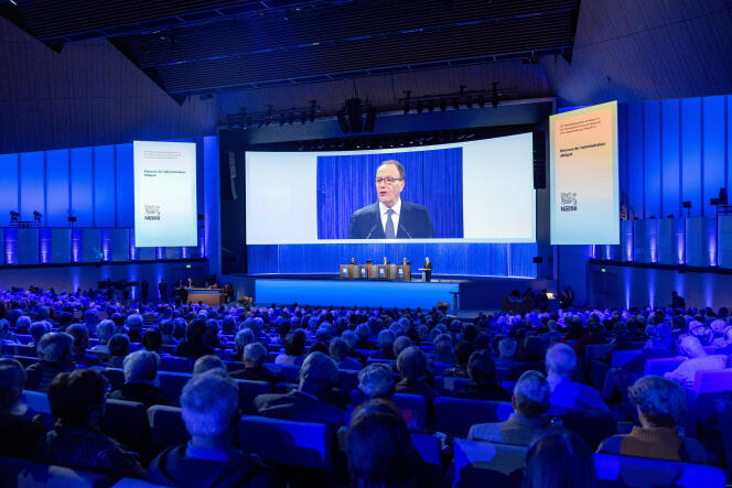 Mark Schneider, PDG de Nestlé, lors de l’assemblée générale annuelle de Nestlé à Ecublens, près de Lausanne (Suisse), 18 avril.