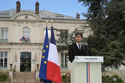 Le premier ministre, Gabriel Attal, à Viry-Châtillon, le 18 avril. 