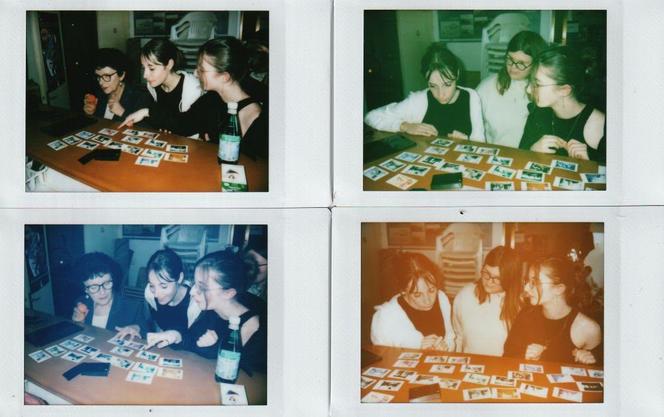 Différents modes de l’Instax Mini 99 : normal, vert délavé, bleu clair et sépia. 