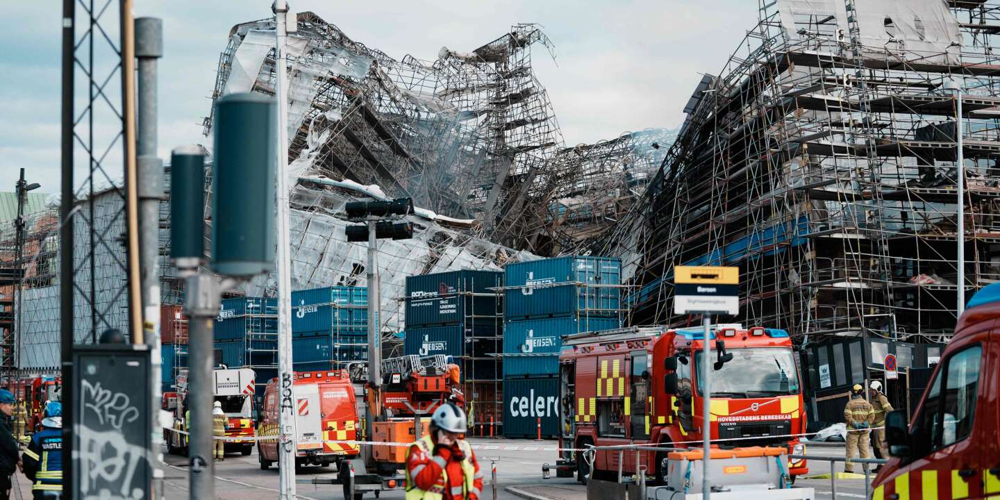 Incendie à Copenhague : la façade calcinée de l’ancienne Bourse s’est effondrée
