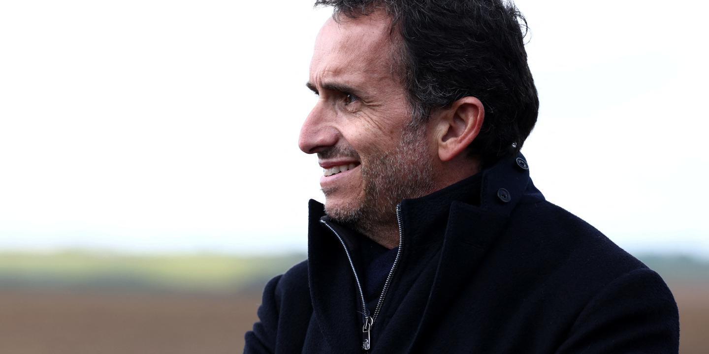 Arnaud Cadre Dirigeant Cac 40 L Agence