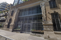 Le consulat iranien à Paris, rue Fresnel, dans le 16e arrondissement.