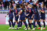 Les joueuses du PSG lors de la demi-finale aller de la Ligue des champions face à Lyon, le 20 avril 2024, à Décines-Charpieu (Rhône).