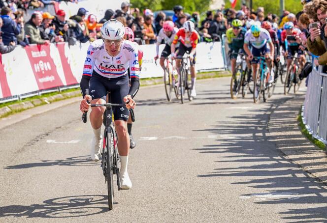 Le cycliste slovène Tadej Pogacar lors de Liège-Bastogne-Liège, le 21 avril 2024 en Belgique.