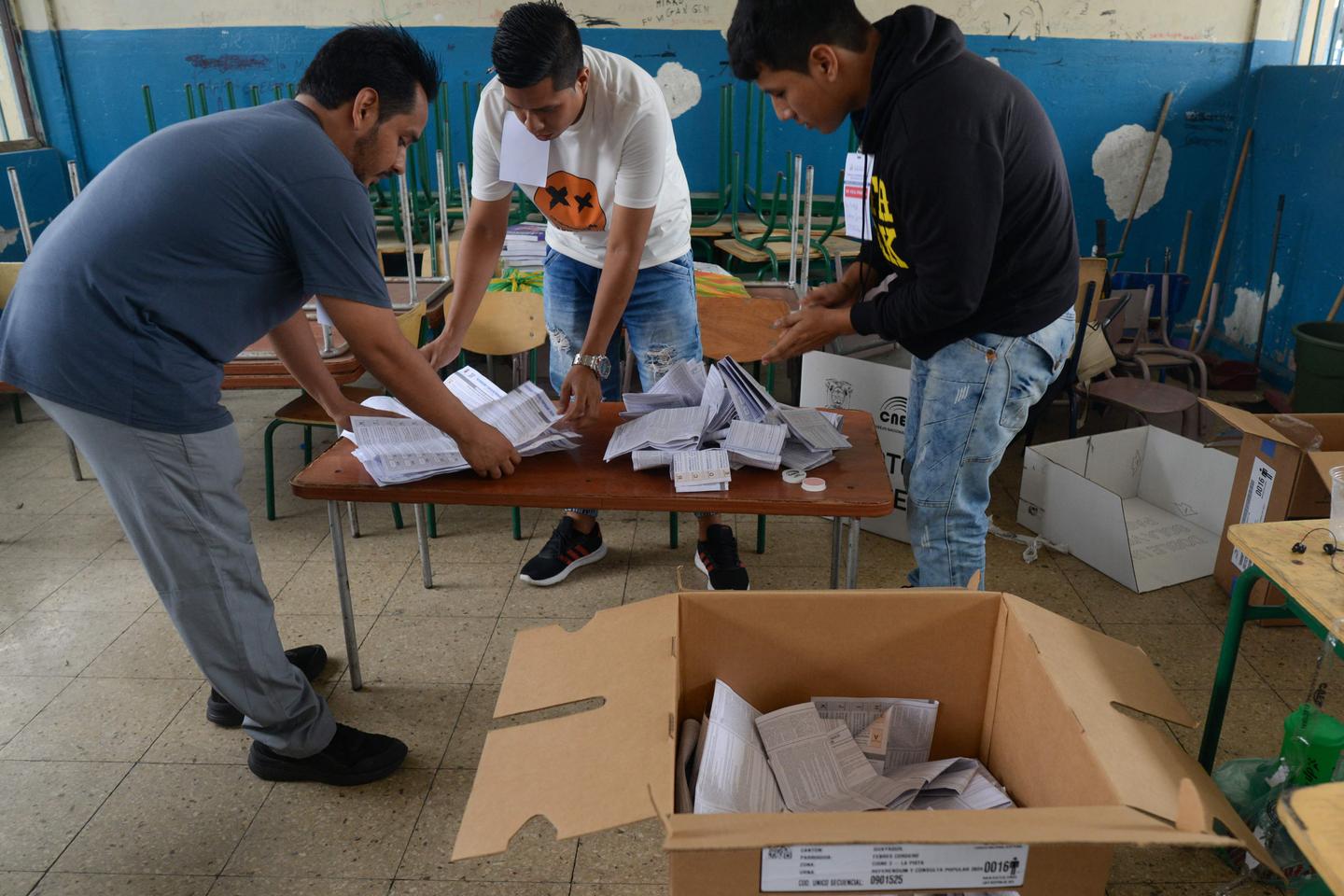 Ecuador: Prison chief murdered amid national vote on anti-crime measures