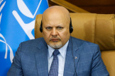 Le procureur de la Cour pénale internationale, Karim Khan, à Caracas (Venezuela), le 22 avril 2024. 