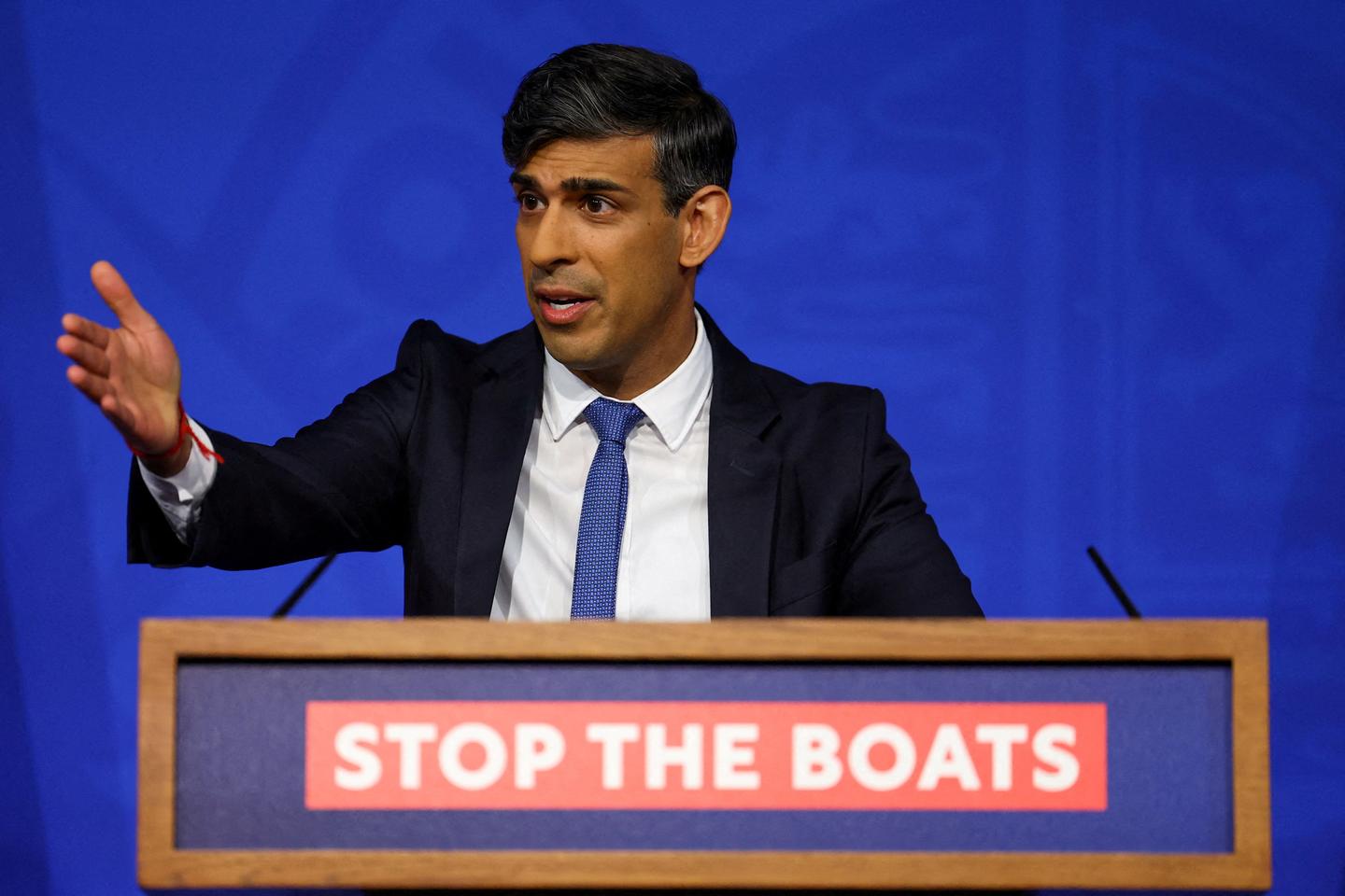 Sunak says deportation flights of asylum seekers to Rwanda will begin in '10 to 12 weeks'