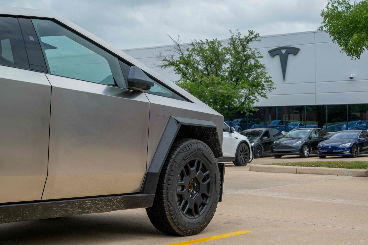 Tesla in the doldrums after a disastrous first quarter