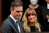 Le Premier ministre espagnol Pedro Sanchez et sa femme Begoña Gomez, au Vatican, le 24 octobre 2020.