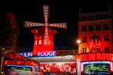 Vue du Moulin Rouge, dans le quartier de Pigalle, à Paris, le 11 octobre 2023.