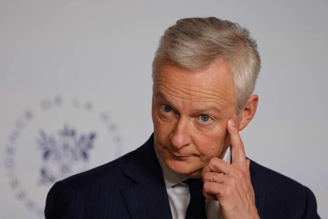 Economy and Finance Minister Bruno Le Maire at a press conference after the weekly cabinet meeting at the Elysée Palace, Paris, April 24, 2024.