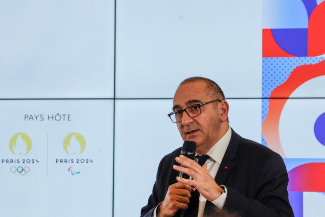 Le préfet de police de Paris, Laurent Nuñez, lors de la conférence de presse sur les périmètres de sécurité de la cérémonie d'ouverture des Jeux Olympiques, à Paris, le 26 avril 2024. 