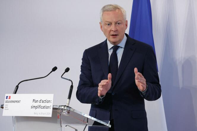 Le ministre français de l'Économie et des Finances, Bruno Le Maire, à Paris, le 24 avril 2024.