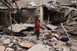 A la suite d’un bombardement israélien à Rafah, dans le sud de la bande de Gaza, le 27 avril 2024.