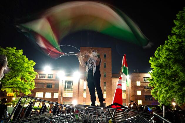 Lors d’une manifestation pro-Gaza des étudiants de l’université George Washington, sur le campus GWU, à Washington, le 29 avril 2024. 