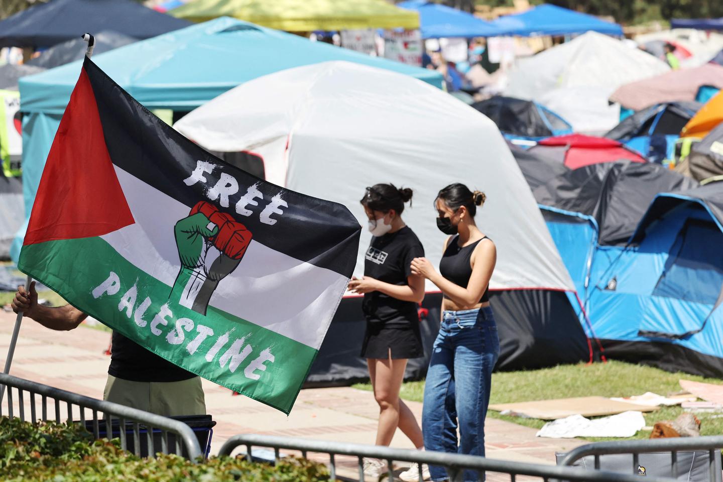 Scuffles break out around pro-Palestinian protests at UCLA