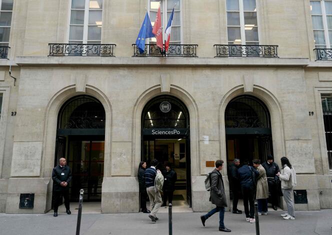L’entrée de Sciences Po Paris, le 2 mai 2024.