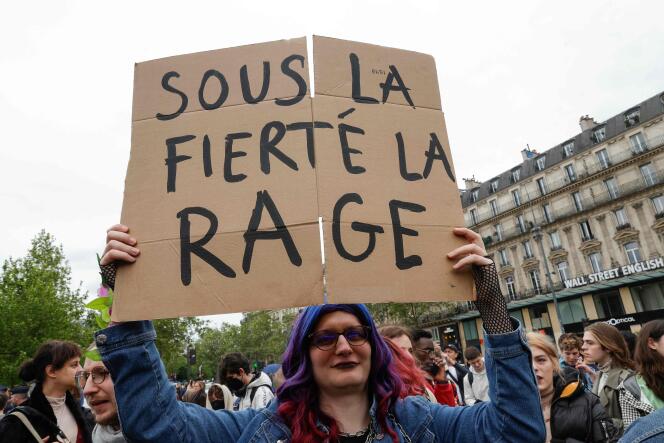 Manifestation contre la transphobie à Paris, le 5 mai 2024.