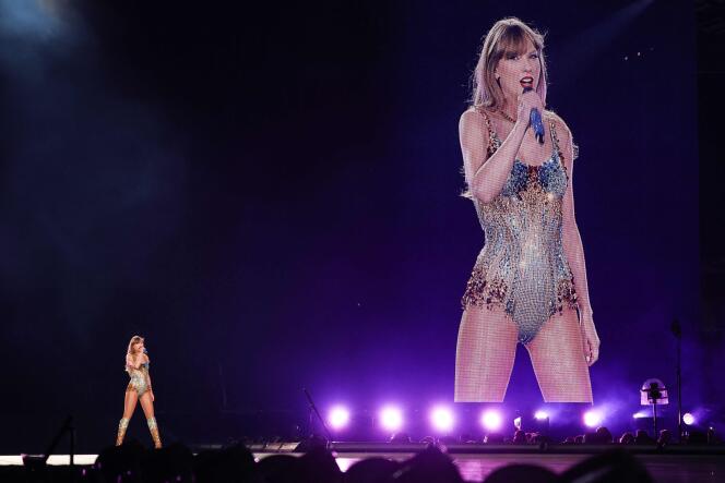 La chanteuse américaine Taylor Swift se produit sur scène lors d’un concert dans le cadre de son Eras World Tour à Sydney le 23 février 2024.