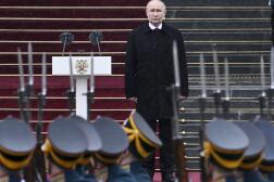 Le président russe Vladimir Poutine après sa cérémonie d’investiture au Kremlin de Moscou, le 7 mai 2024.