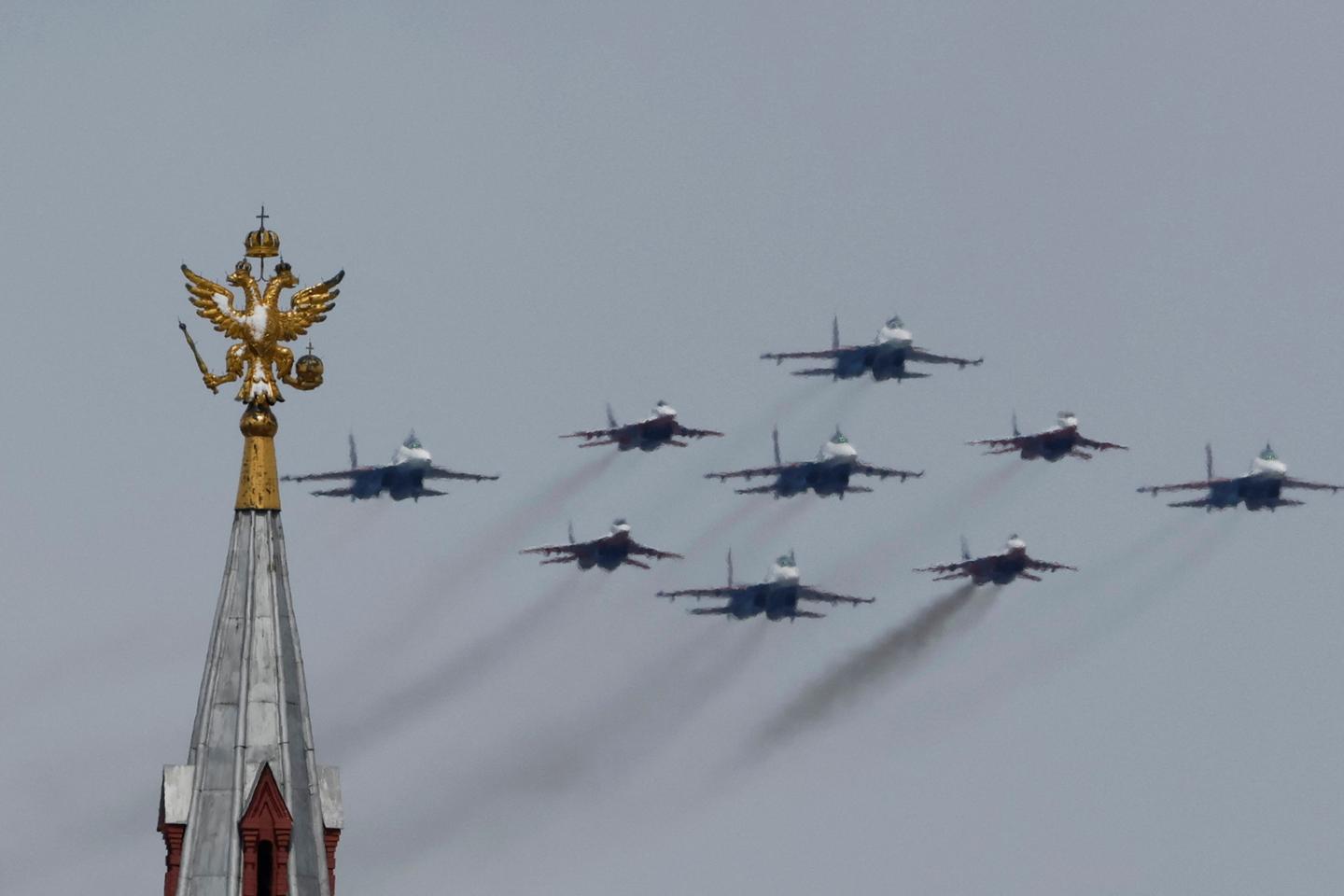 Russian taxes rise to fund war effort