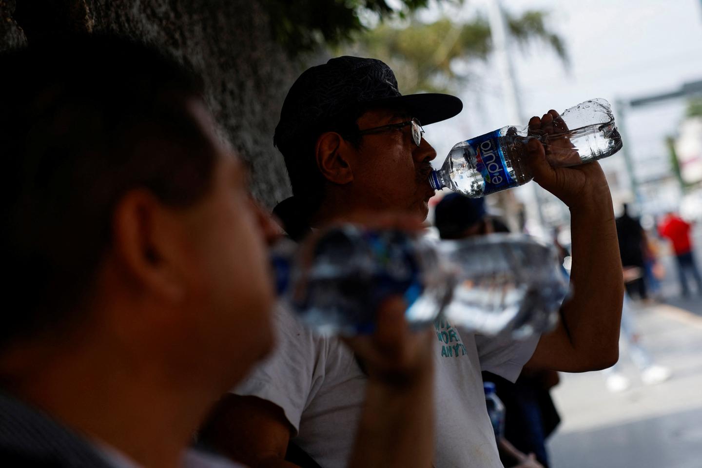 Brutal, weeks-long heat wave kills dozens in Mexico