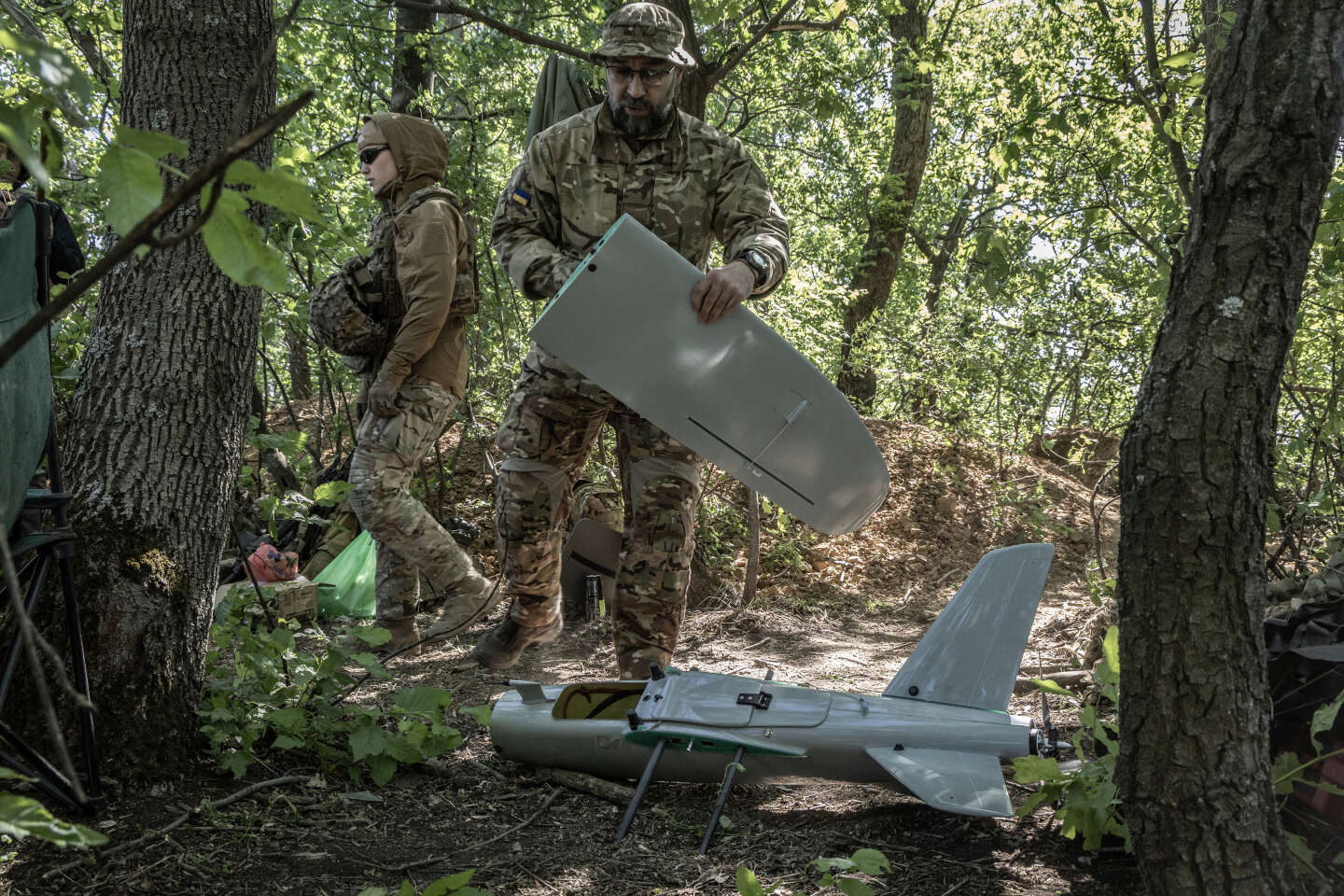 Regarder la vidéo Guerre en Ukraine : l’aide militaire américaine ne suffira pas à rééquilibrer le rapport de force en 2024