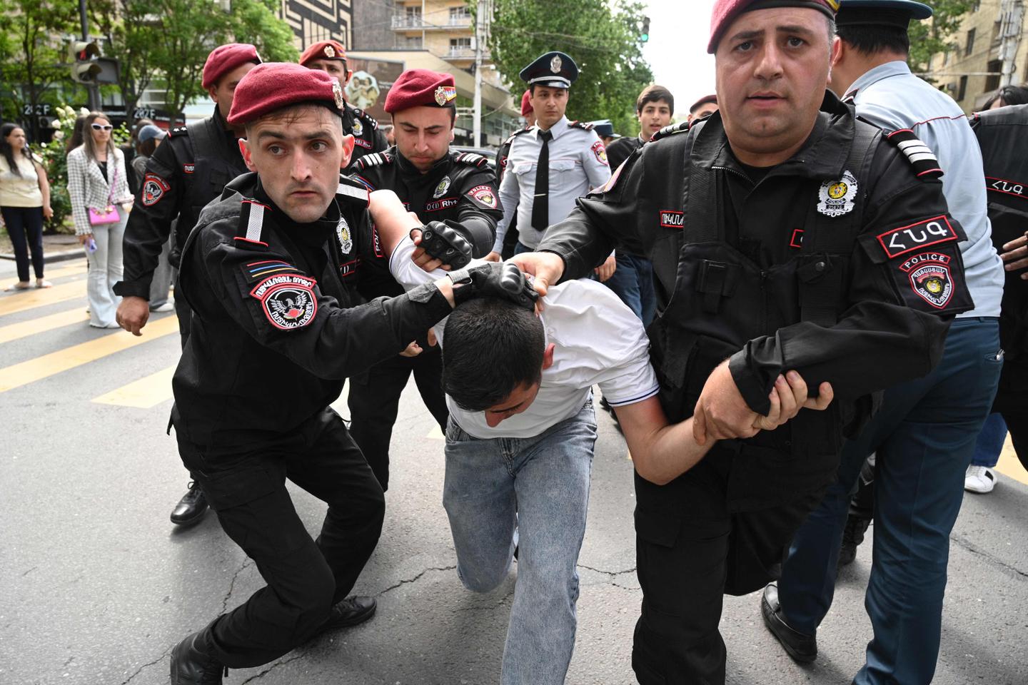 Armenia detains over 150 during protests against Azerbaijan land deal