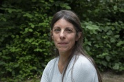 L’écrivaine Emmanuelle Salasc, à Paris, en 2021.