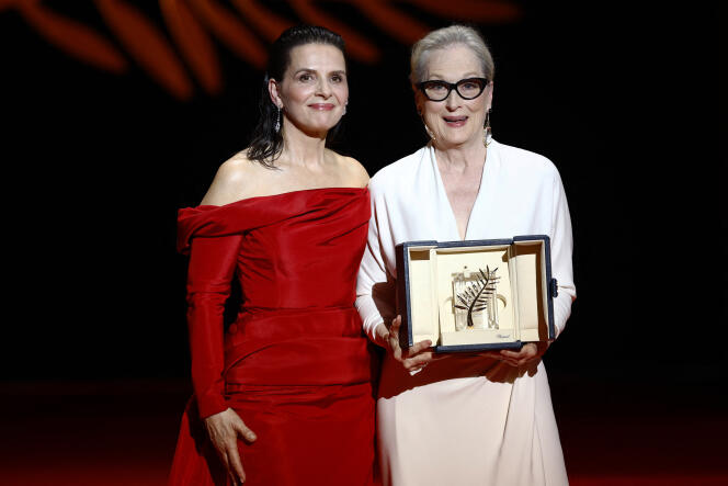 Meryl Streep et Juliette Binoche lors de la cérémonie d'ouverture du Festival de Cannes 2024, mardi 14 mai.