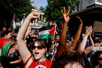 Manifestation à l’University College de Londres en soutien aux Palestiniens de Gaza, le 11 mai 2024.