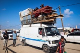 Des Palestiniens déplacés quittent Rafah, dans le sud de la bande de Gaza, le 15 mai 2024.
