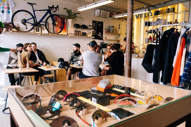 Cinq cafes velos ou faire des pauses bienvenues en France et en Belgique