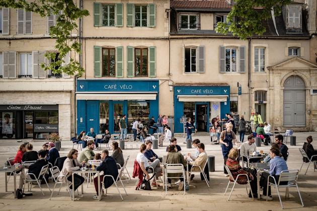 Cinq cafes velos ou faire des pauses bienvenues en France et en Belgique