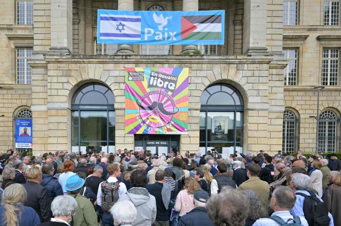 Rassemblement en soutien à la communauté juive, devant l’hôtel de ville de Rouen, le 17 mai 2024.
