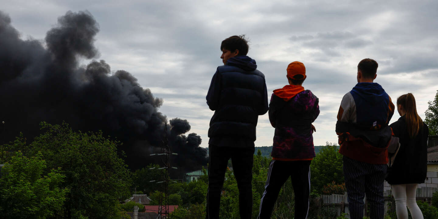 Casi 10.000 personas han sido evacuadas de la provincia de Kharkiv desde que comenzó la ofensiva rusa.