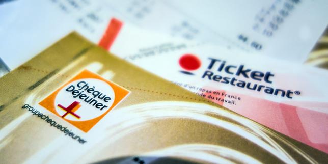 Les titres-restaurant resteront utilisables pour faire ses courses alimentaires au supermarché, annonce le gouvernement thumbnail