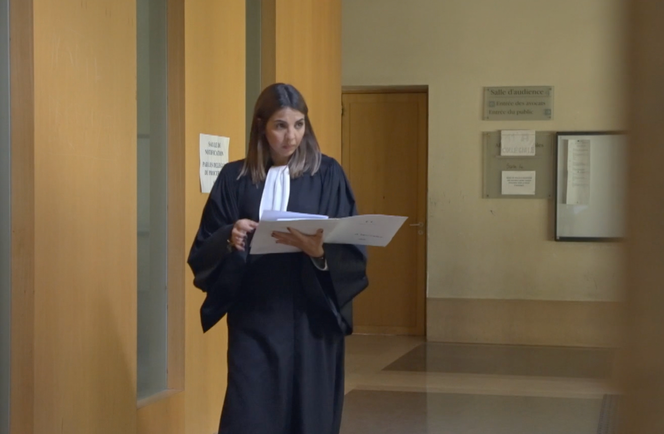 Nawel dans la série documentaire « Commises d’office », créée par Fanny Fontan.