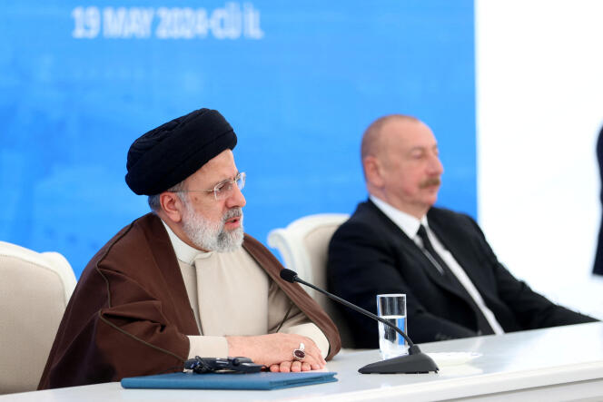 Le président iranien, Ebrahim Raïssi, et son homologue Ilham Aliev, président de l’Azerbaïdjan, lors de l’inauguration d’un barrage à la frontière entre les deux pays, le 19 mai 2024.
