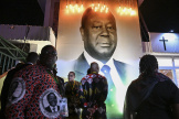 Portrait de l’ancien président Henri Konan Bédié affiché le 1er août 2023, à Abidjan, capitale économique de la Côte d’Ivoire.
