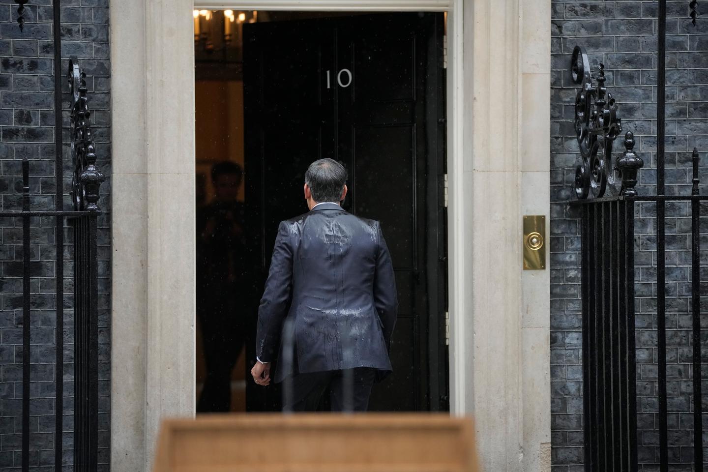 UK parliament dissolves in anticipation of July election