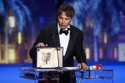 Le réalisateur d’« Anora », Sean Baker, lors de la cérémonie de clôture du Festival de Cannes, le 25 mai 2024.