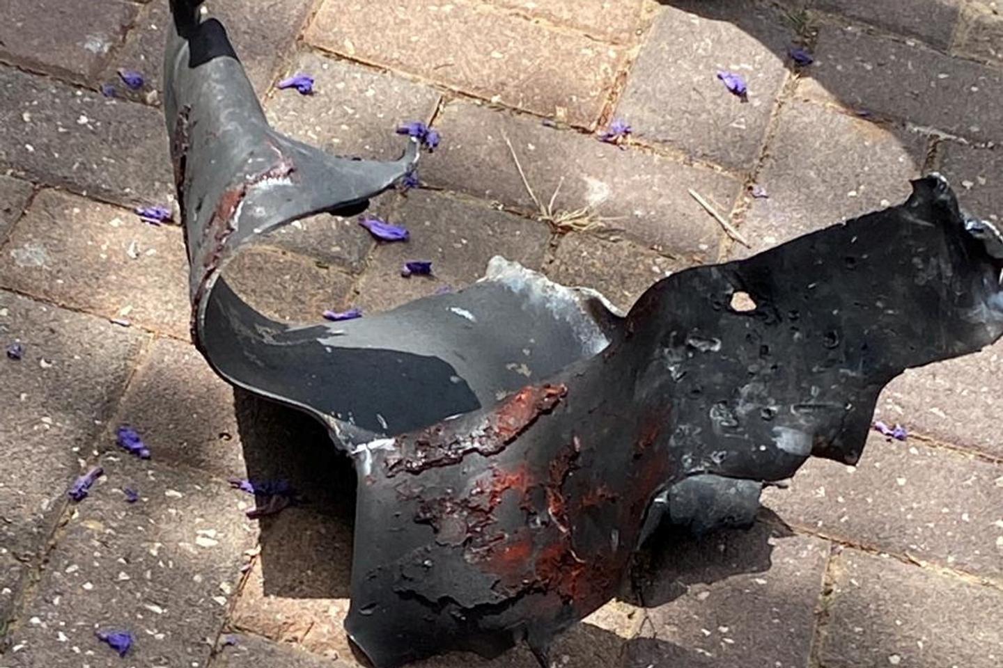 Hamas armed wing says it fired 'large rocket barrage' at Tel Aviv